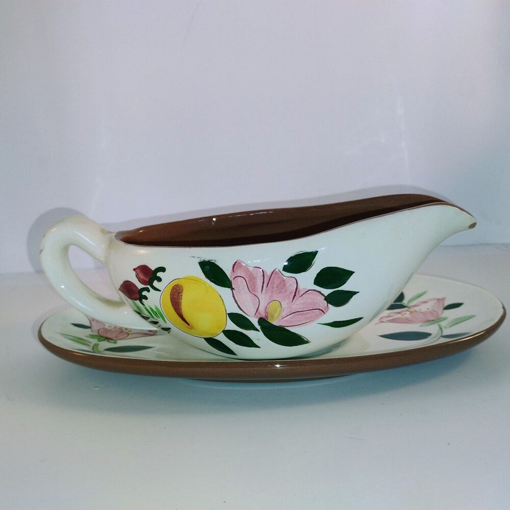 Stangl Pottery Apple Delight Gravy Boat with Attached Underplate – Hand Painted